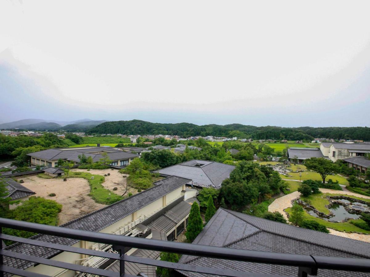 Yamashiro Onsen Miyabi No Yado Kaga Hyakumangoku Hotell Exteriör bild