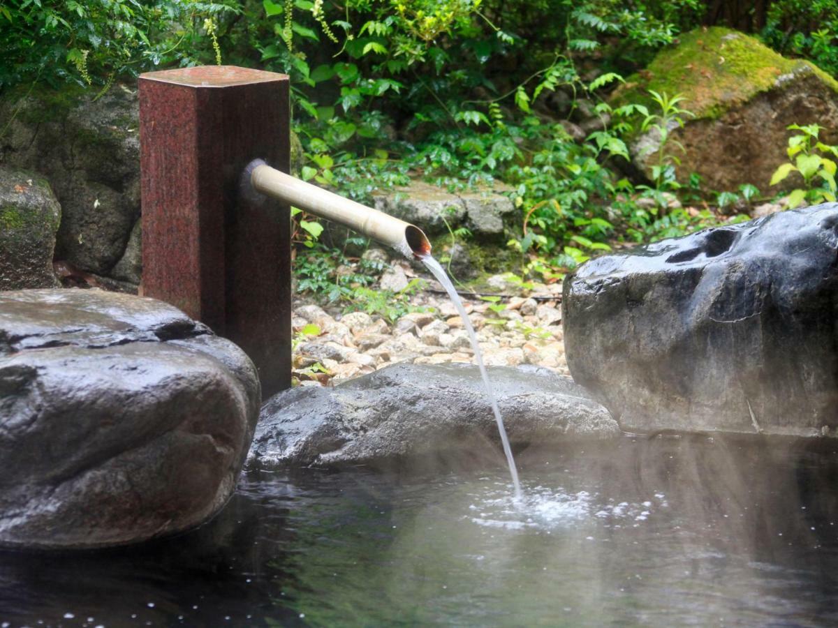 Yamashiro Onsen Miyabi No Yado Kaga Hyakumangoku Hotell Exteriör bild