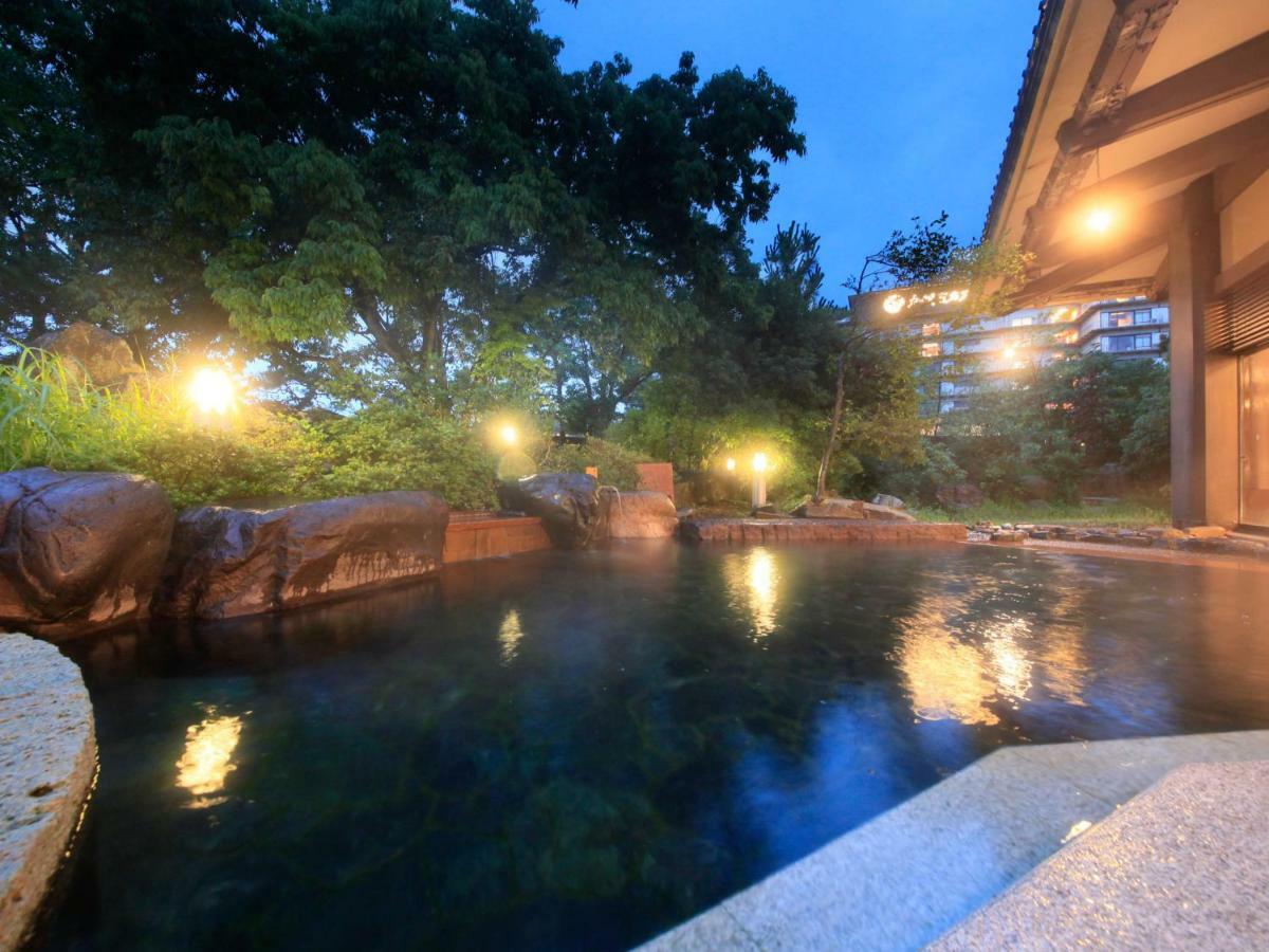 Yamashiro Onsen Miyabi No Yado Kaga Hyakumangoku Hotell Exteriör bild
