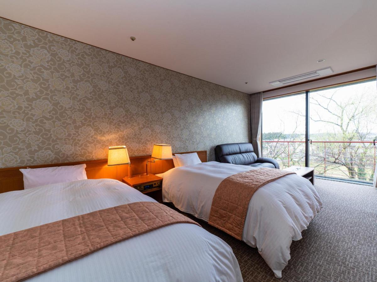 Yamashiro Onsen Miyabi No Yado Kaga Hyakumangoku Hotell Exteriör bild