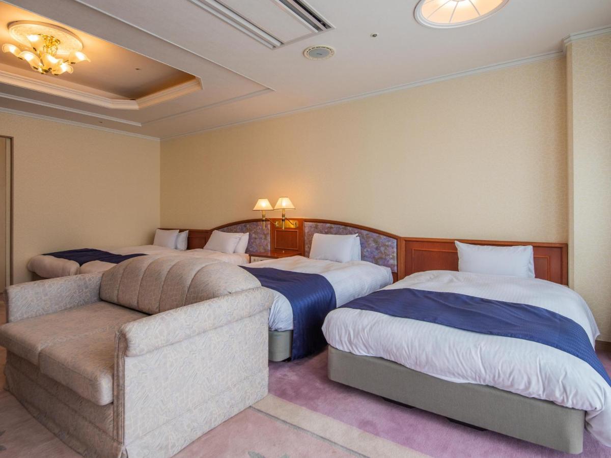 Yamashiro Onsen Miyabi No Yado Kaga Hyakumangoku Hotell Exteriör bild